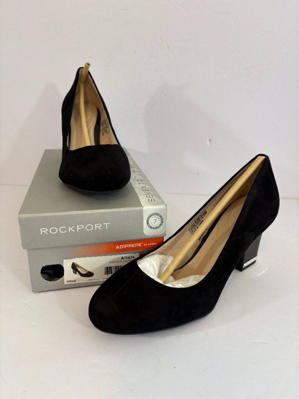Rockport Plain Pump Black Suede 6 Wide Croc Embossed Heels